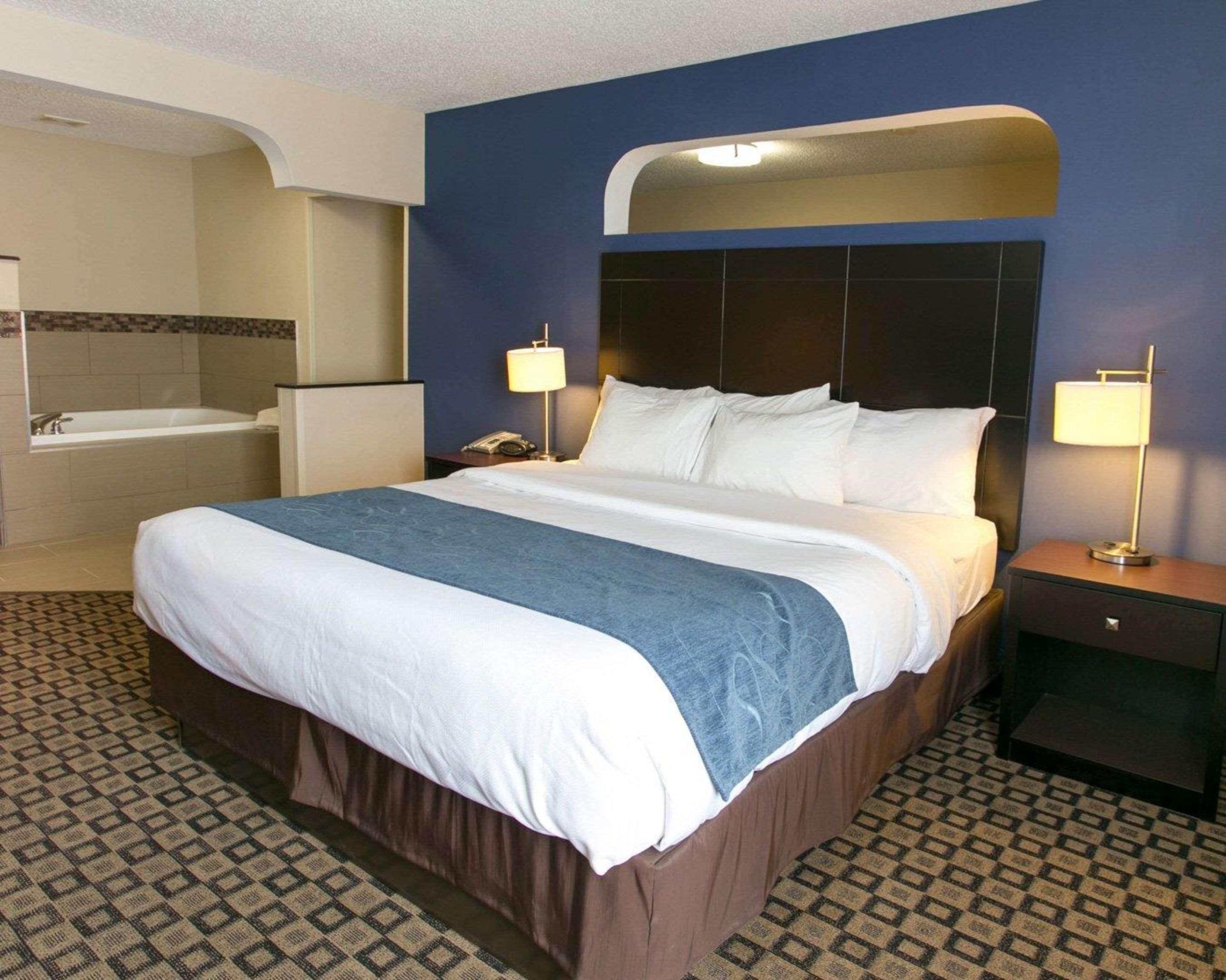 Comfort Suites Benton Harbor - St Joseph Ngoại thất bức ảnh
