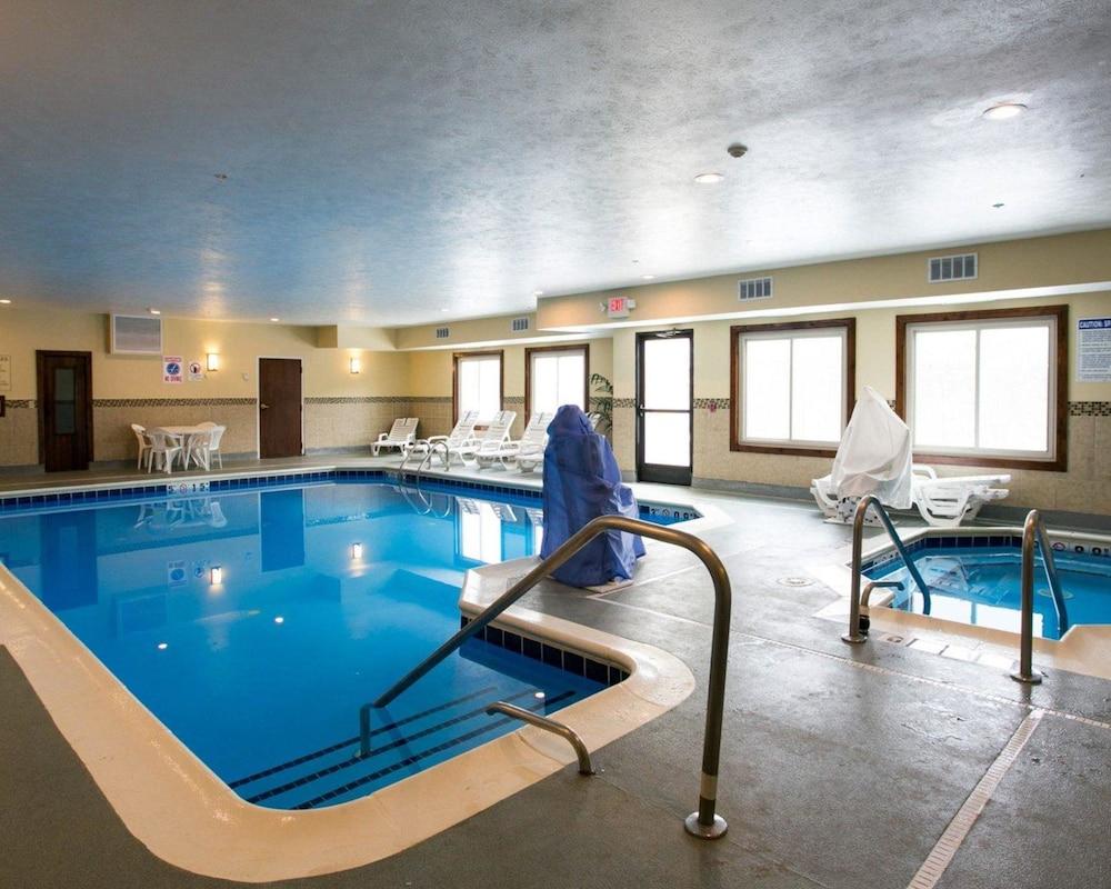 Comfort Suites Benton Harbor - St Joseph Ngoại thất bức ảnh